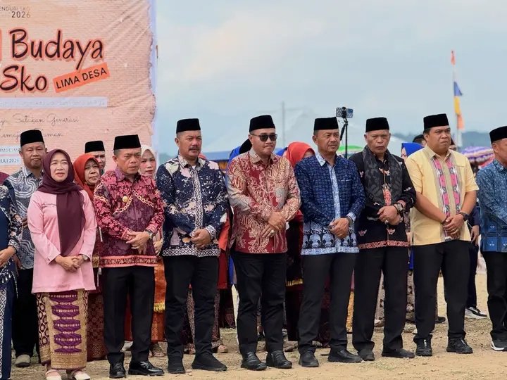 Kenduri Sko Kerinci Satukan Warisan Leluhur dan Semangat Pembangunan, Gubernur Al Haris Janjikan Solusi Infrastruktur