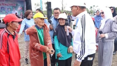Ratusan Lansia Padati Pamatang Raya, Bupati Anton Tegaskan Komitmen Wujudkan Simalungun Ramah Lansia