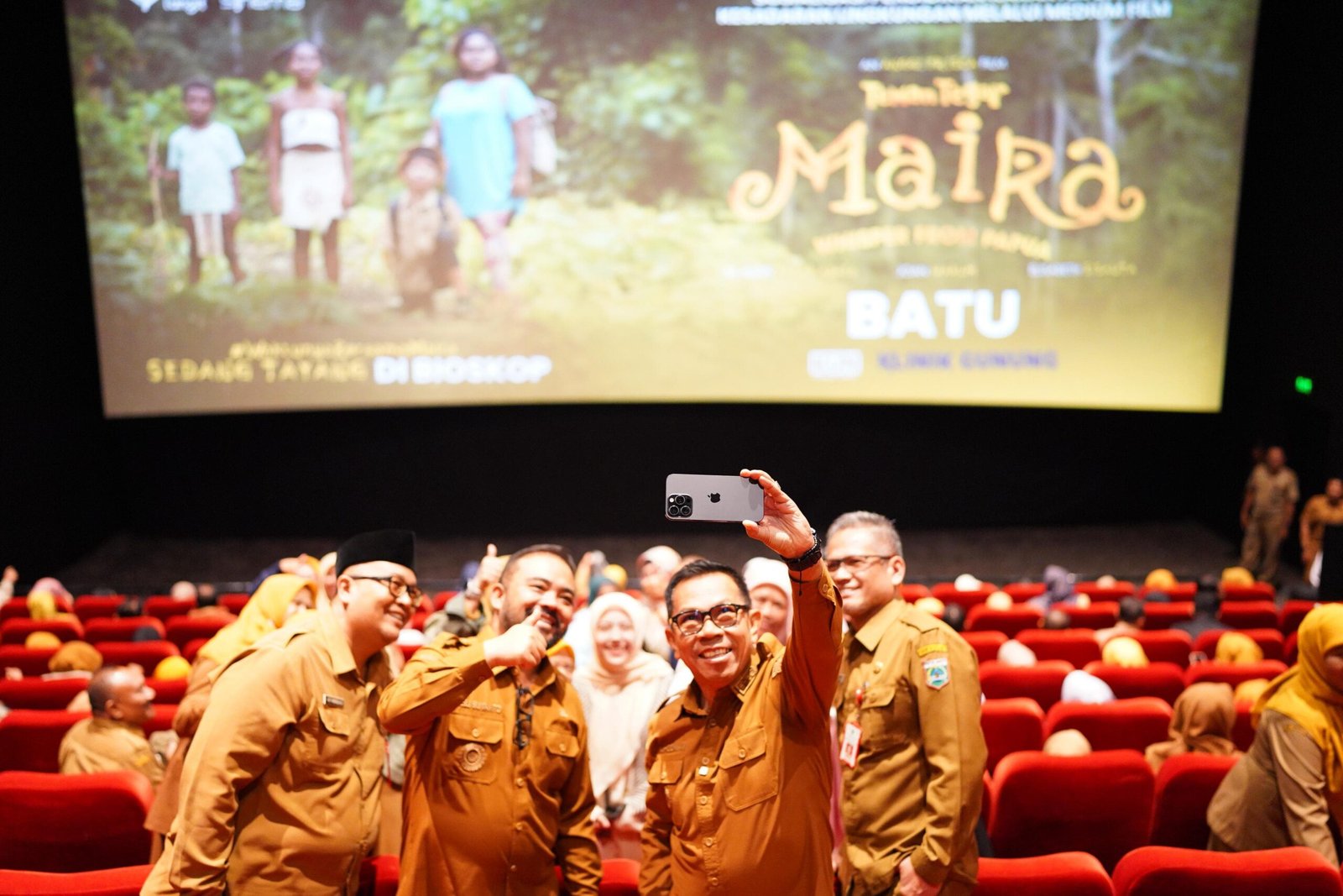 Wali Kota Batu Ajak Dunia Pendidikan Bentuk Karakter dan Cinta Lingkungan Lewat Film Teman Tegar: Maira