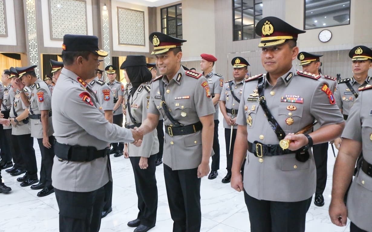 Kapolda Jatim Pimpin Sertijab 26 Pejabat, Mutasi Besar Perkuat Kinerja dan Pelayanan Polri