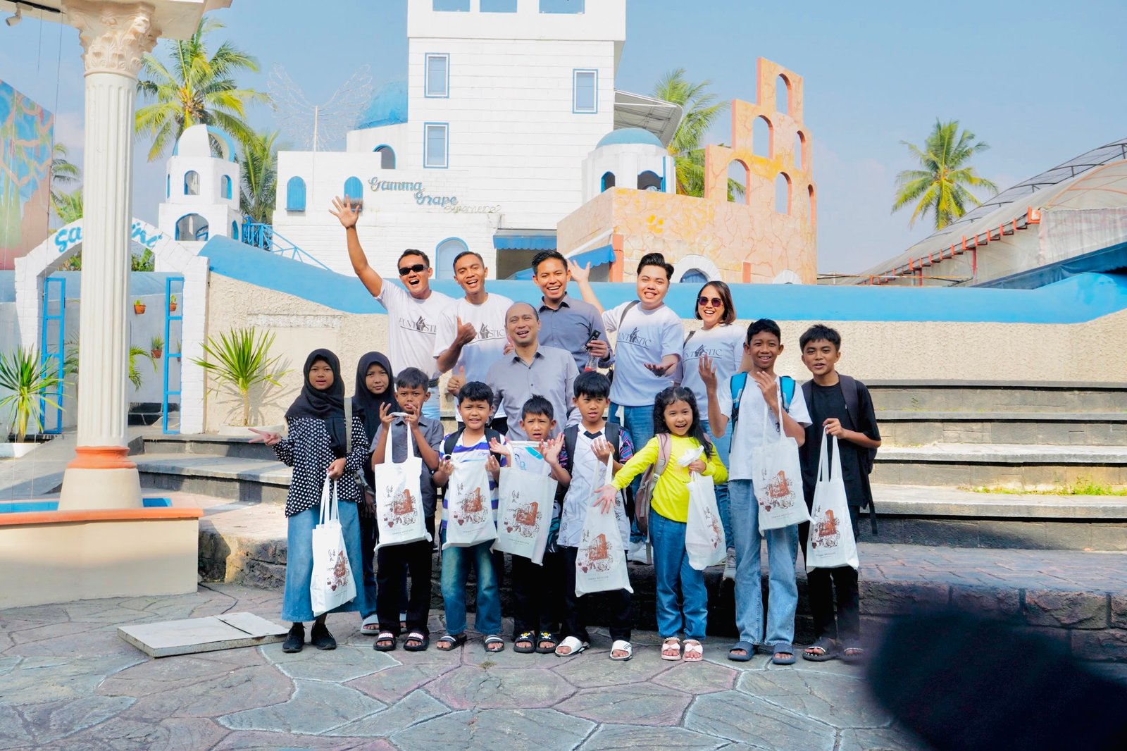 Komitmen CSR Berkelanjutan dari Grand Mercure Malang Mirama Bersama Anak Asuh