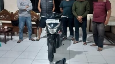 Terekam CCTV Saat Gasak Motor Petani, Pria 46 Tahun Dibekuk Polisi di Malang
