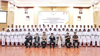 50 Paskibra Simalungun Resmi Dikukuhkan, Bupati Anton: Kalian Bawa Kehormatan Daerah