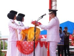 Khidmat! Wali Kota Alfin Pimpin Penjemputan Duplikat Sang Saka Merah Putih