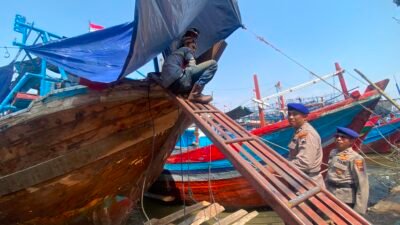 Polresta Pati Gencarkan SIPOLACEKAL, Cegah Kebakaran Kapal dari Aktivitas Pekerjaan Panas