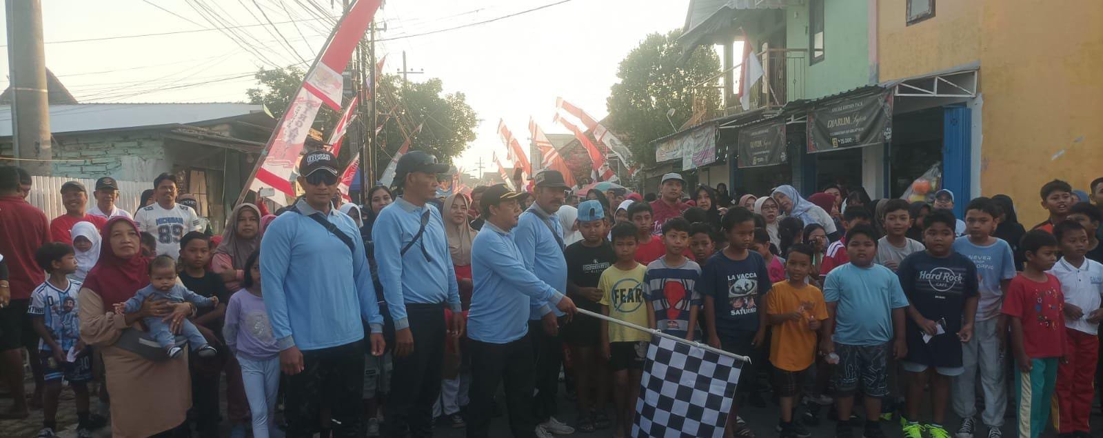 Ribuan Warga Pangeranan Bangkalan Tumpah Ruah Ikuti Jalan Sehat HUT RI ke-81