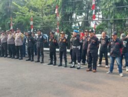 Sinergi Menjaga Kondusivitas, Polsek Kalideres Gelar Apel Siaga Gabungan Bersama Potmas Hadapi Demo 27 Agustus